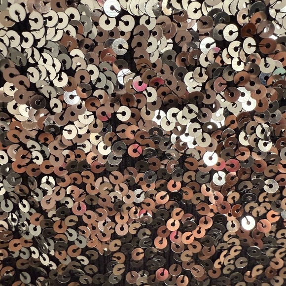 Silver Sequined black tank. “Take me to Vegas!”XL. Only Nine. - Picture 4 of 5